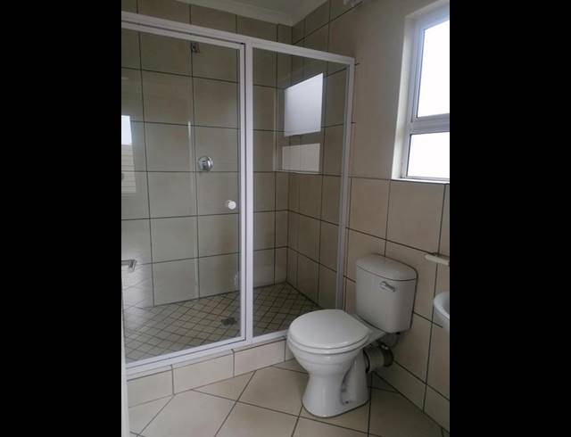 2 BEDROOM HOUSE FOR SALE IN WINDMILL PARK